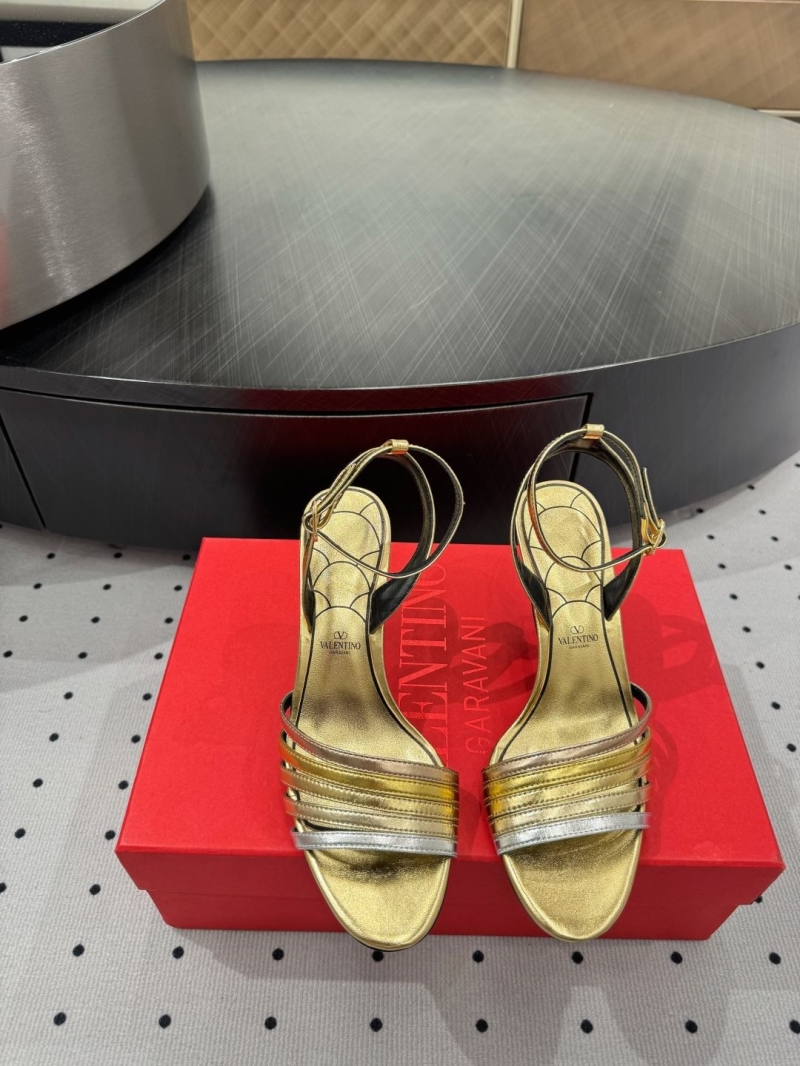 Va1e*ntin0 heeled shoes